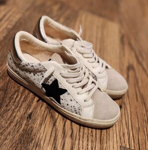 Vintage Havana Sneakers women's size 7.5